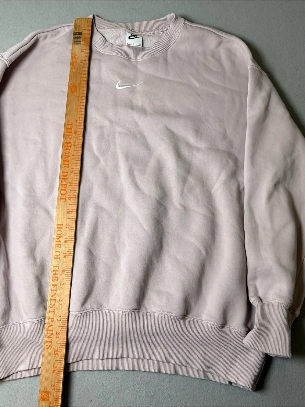 Nike Sportswear Phoenix Fleece Oversized Sweatshirt Womens S Pink Cream Center
